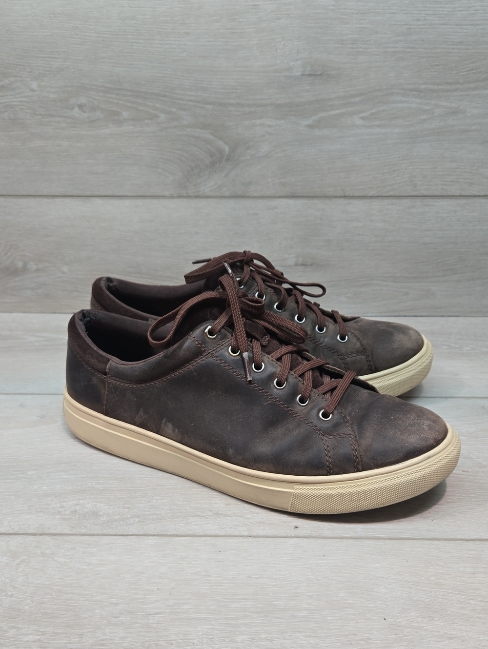 Ugg Australia Men's Casual Leather Lace-Up Sneakers Shoes Sz 10.5